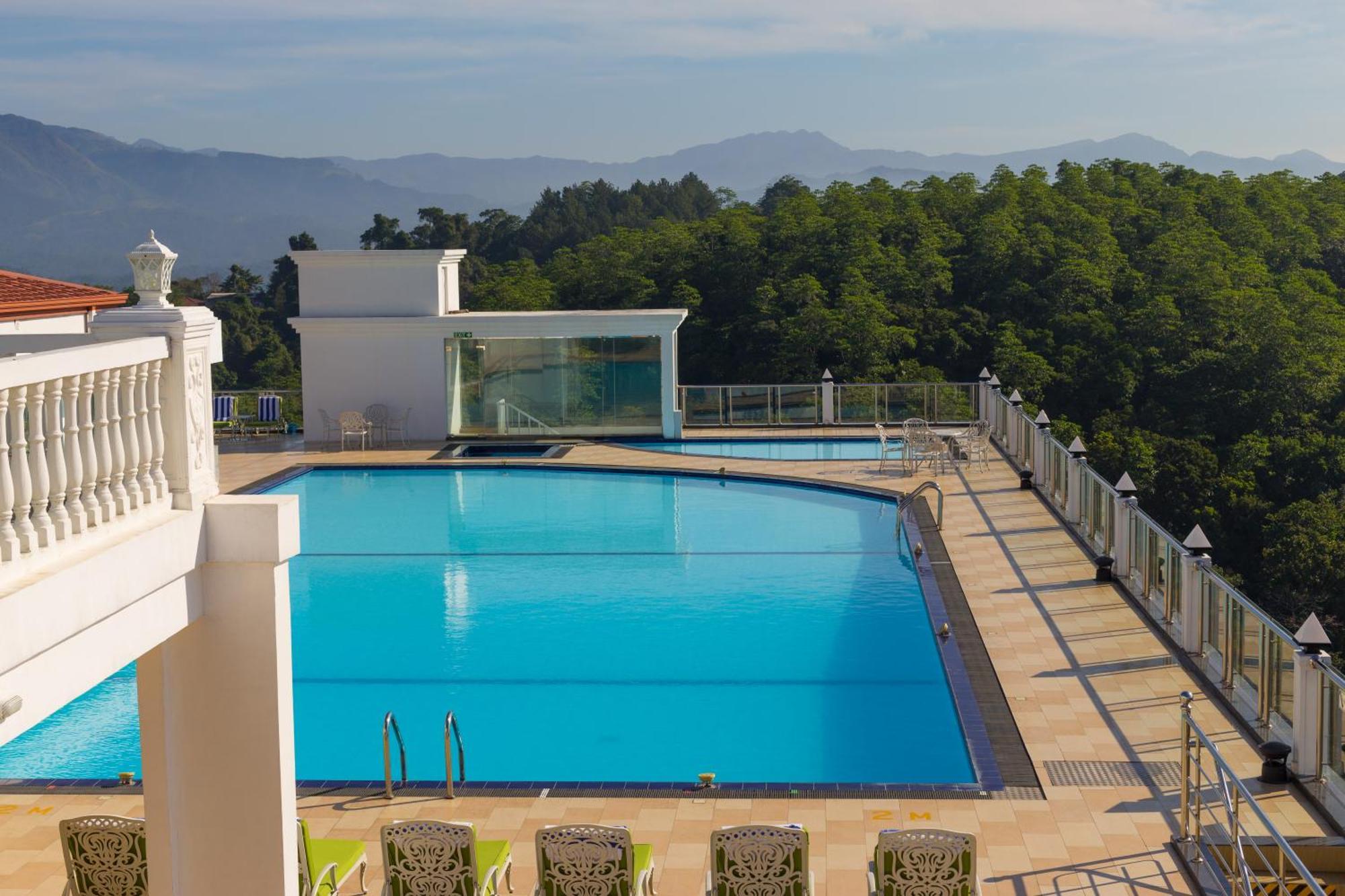 The Grand Kandyan Exterior photo