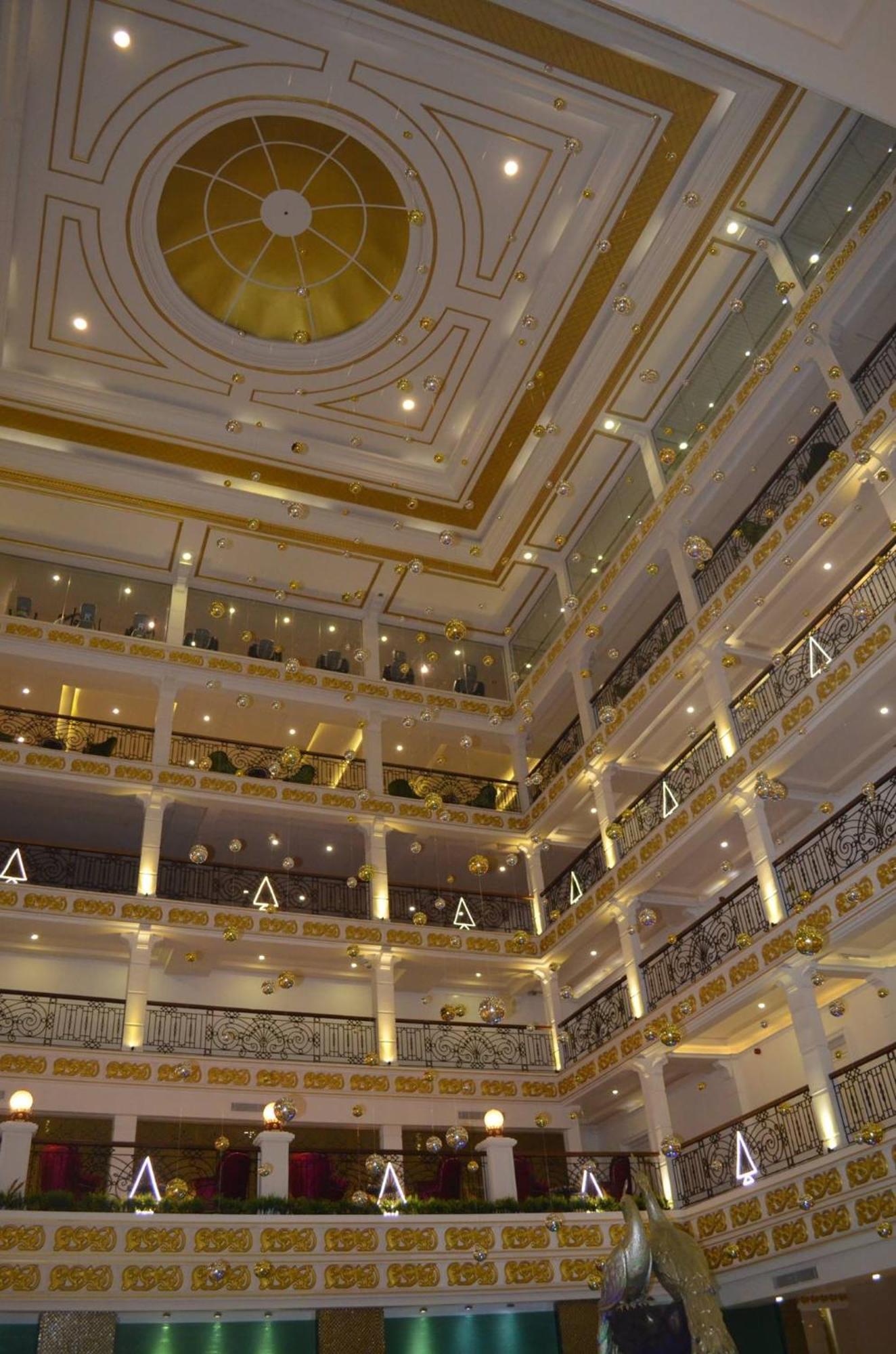 The Grand Kandyan Exterior photo